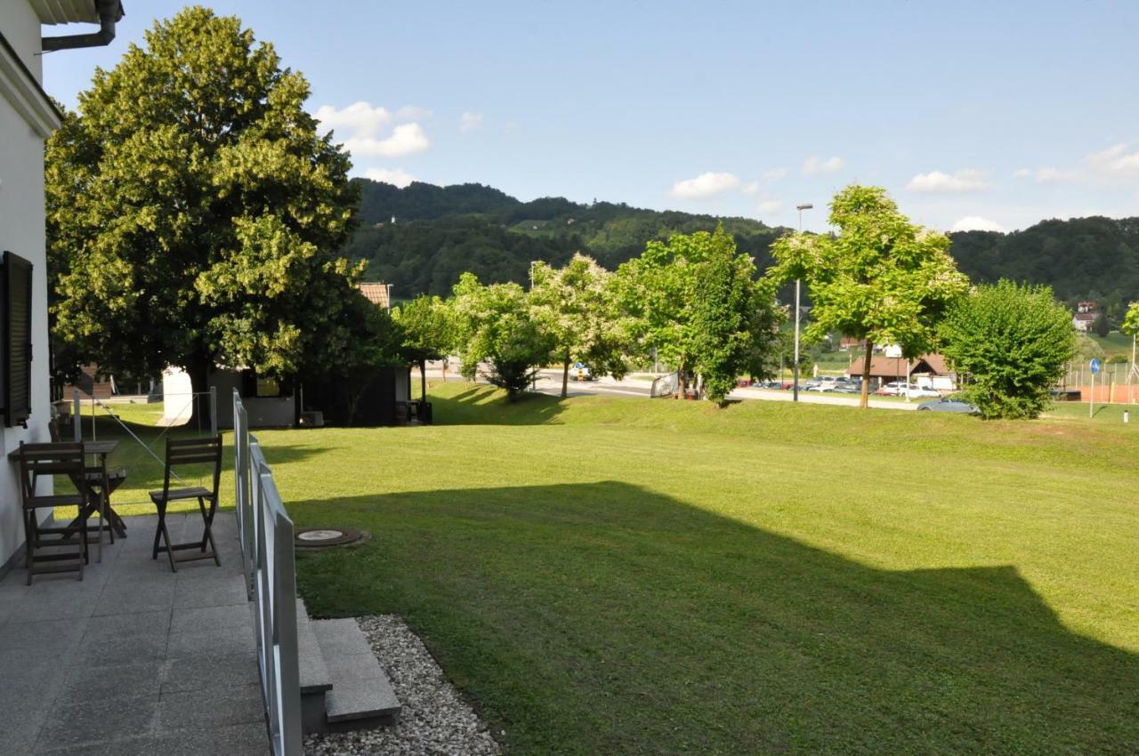 Vas Lipa 7 -30 Apartamento Podčetrtek Exterior foto